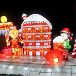 Holiday Christmas Lanterns 5